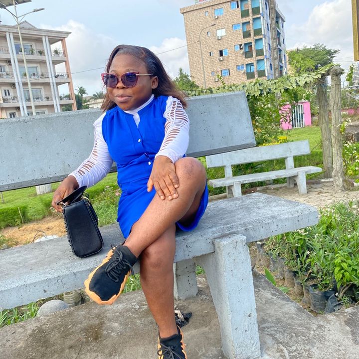 Dame de lux Officiel♥️♥️♥️