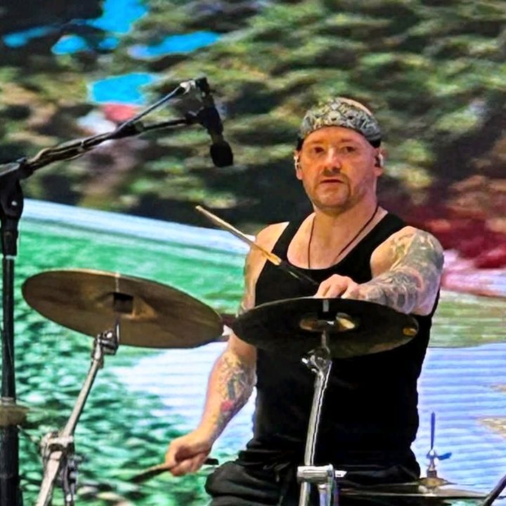 Papa Bear Mike 🎮🥁🐻