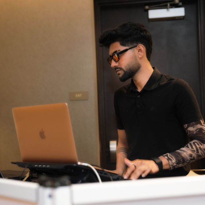 DJ SEM