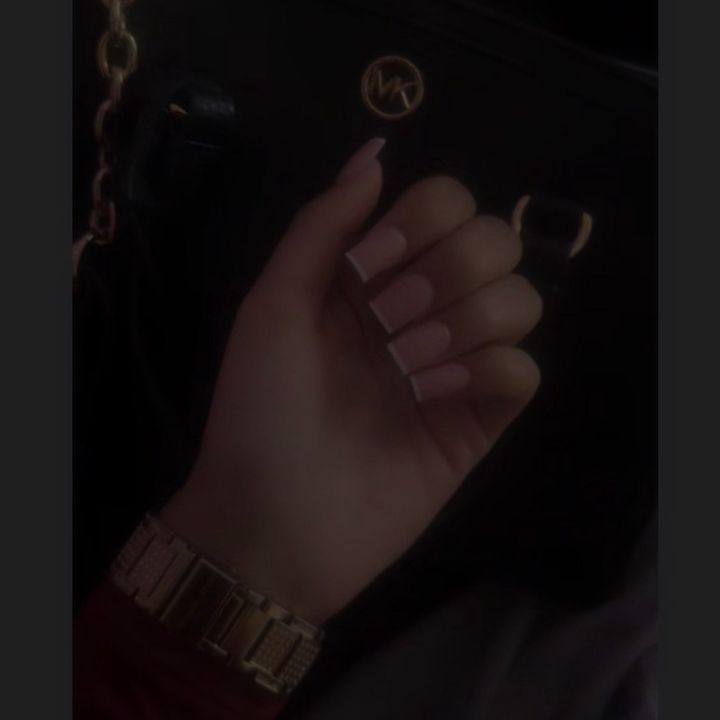𝐻 ;)