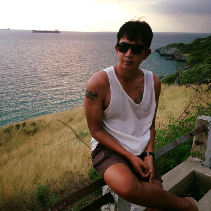 สามหนุ่มตาก