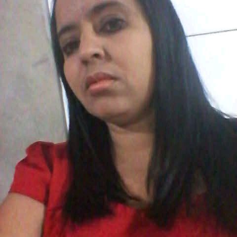 leony mello