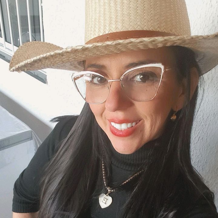 Eliane Andrade