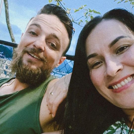Bruno & Iza | Live Sellers