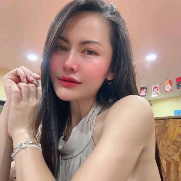 Bông Sen Đỏ
