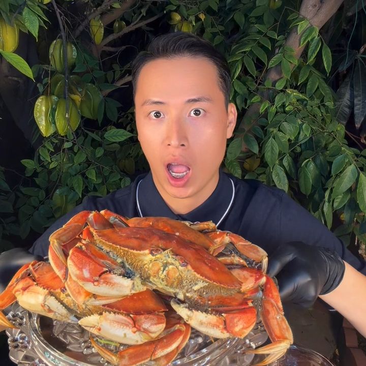 Khanh Mukbang