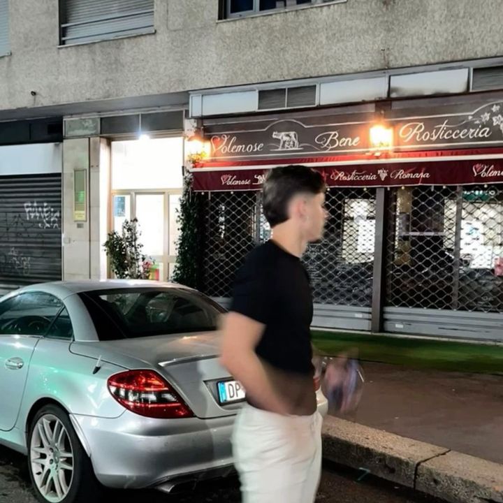alex