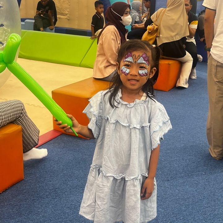 Alesha & Aghnia