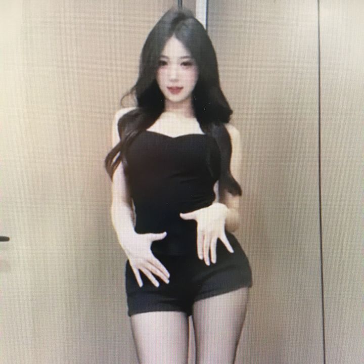 Lisa Tan