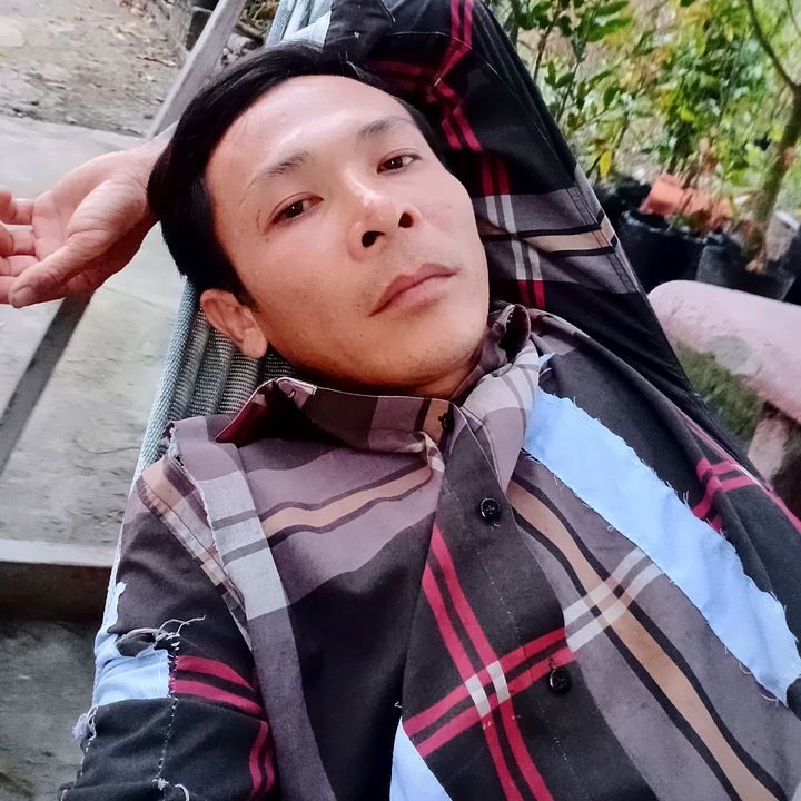 Hồ Hiển