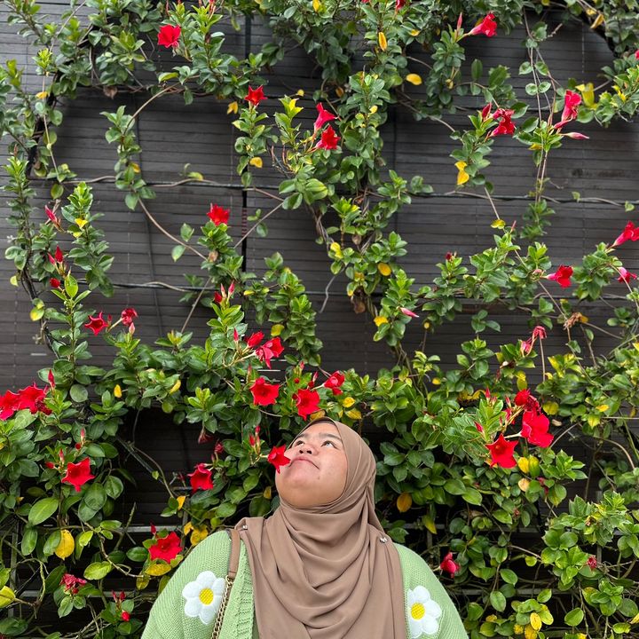dua.tiga.kosong
