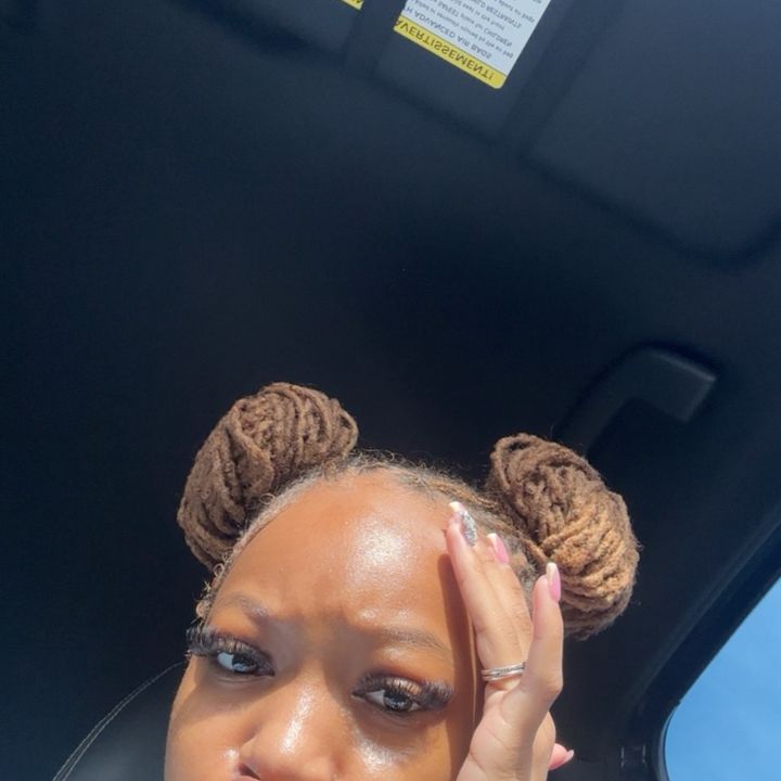 Queen T