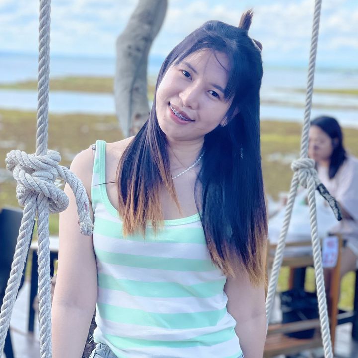 เฟิร์สส