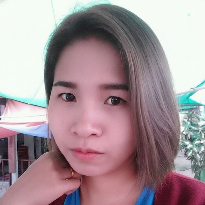 แม่ผึ้งพูดไปเรื่อย