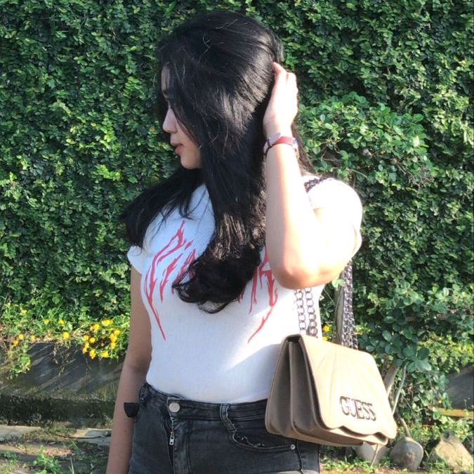 Melsy Fashionshop76