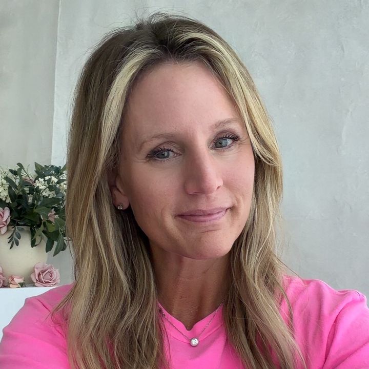 Angelia 🎀 Midlife Muscle Era