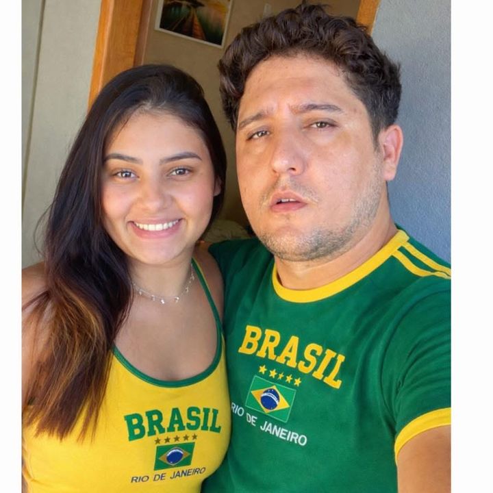 Casal Allison & Jooshy Shop