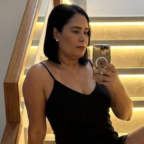 Izabela Costa