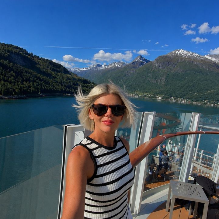 Ports, Planes & Peaks