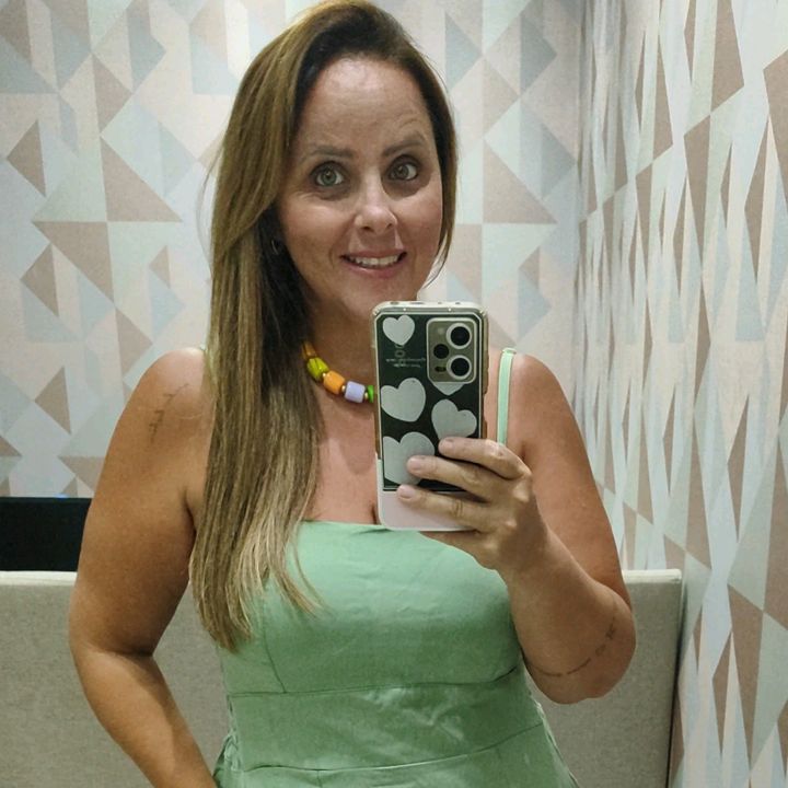 ELIANE SSAMA SANTOS