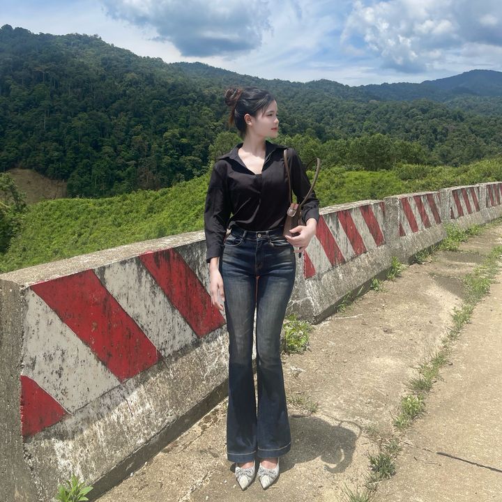 Zuýn sắp trắng ròi🙀