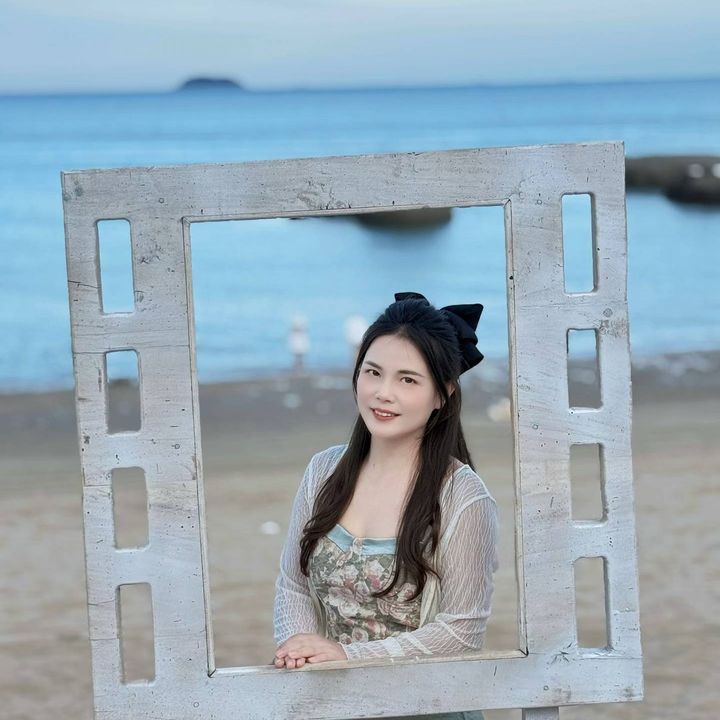 jessica_holt