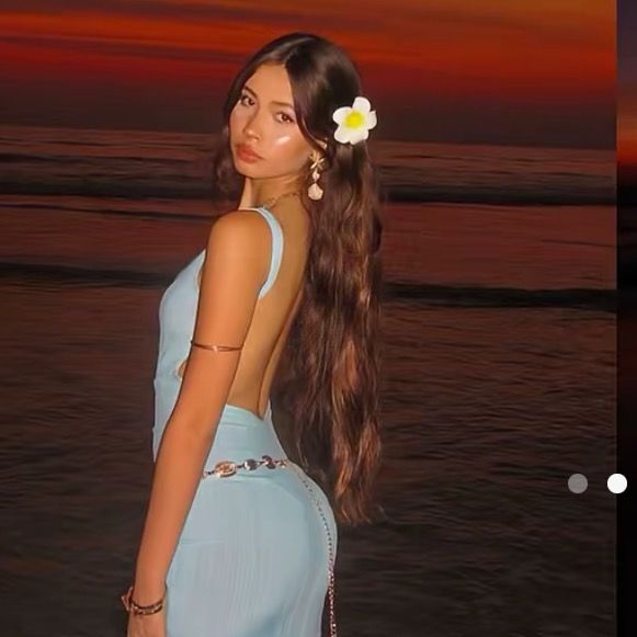 Ava