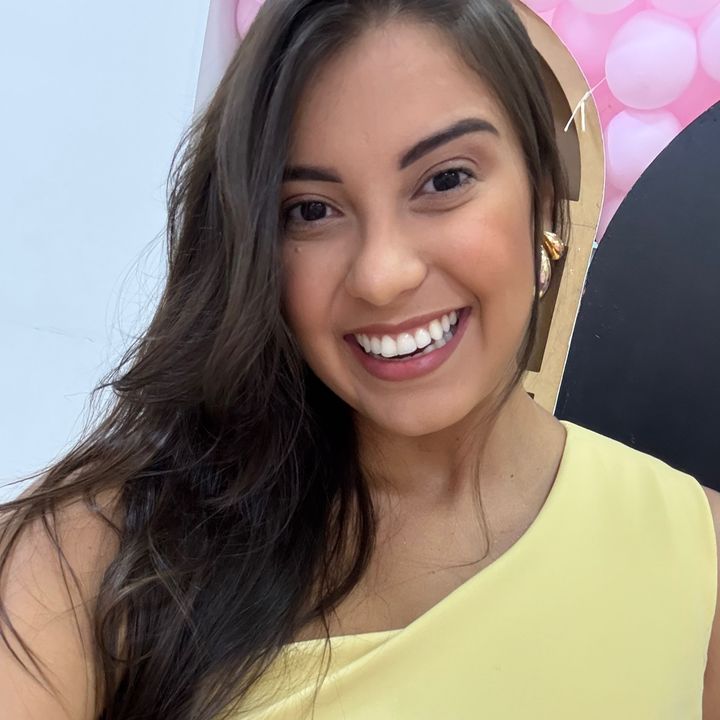 Ana Carolina | Shop Creator