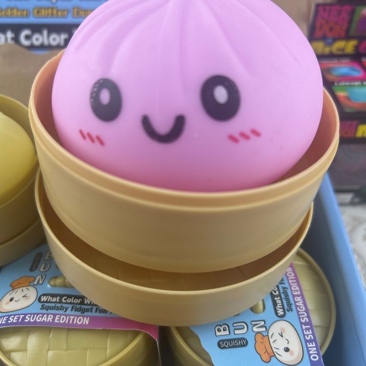 yuki squishy assistant