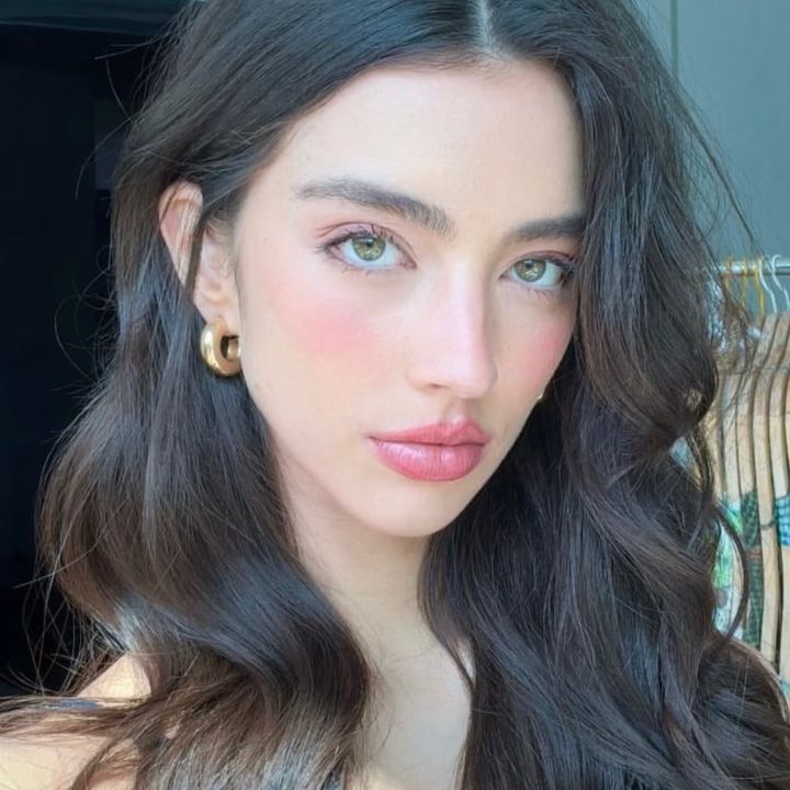Maya Costa