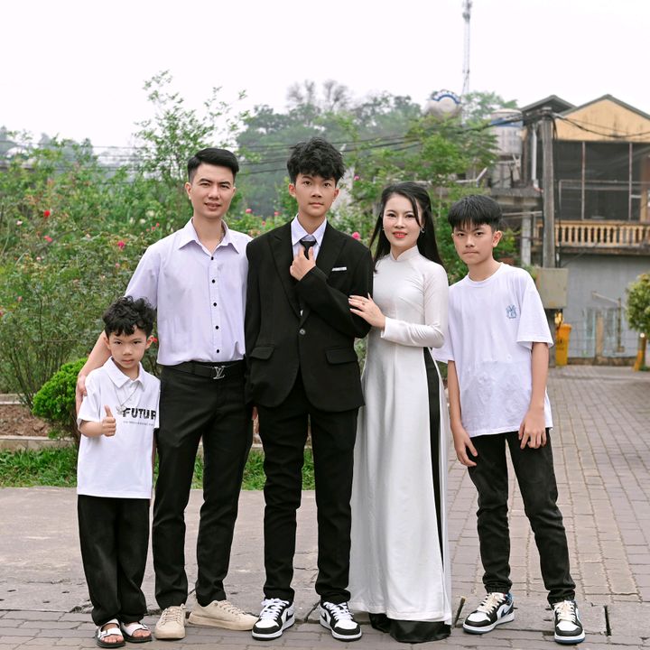 Gia Đình Tiến Phương