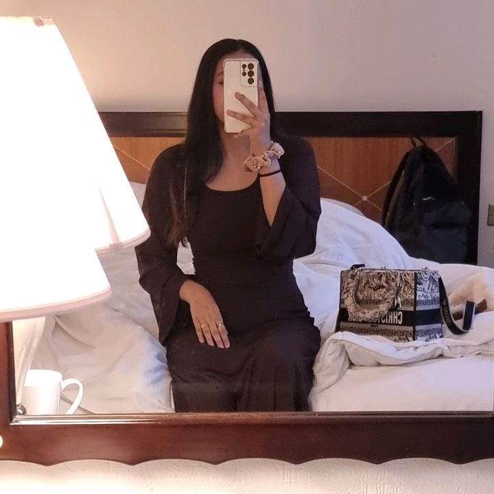 ✨️ M H ✨️