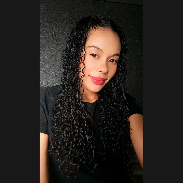Paola Freitas 🦋