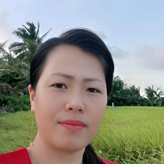 Kim Đâu Nguyễn Mẹ và Bé