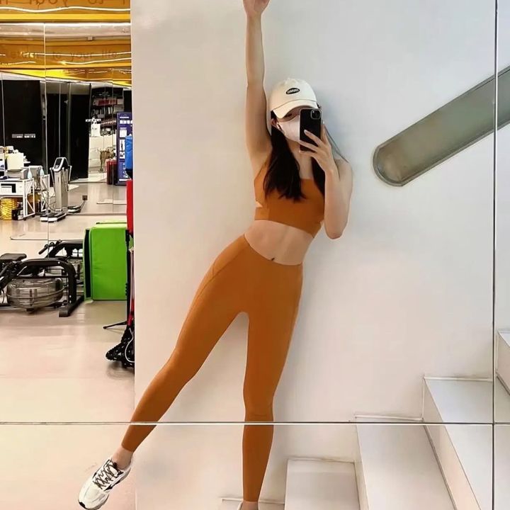 Pilates Tại Nhà