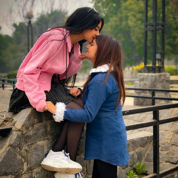 ━═☆❣️𝑴𝒂𝒉𝒊 𝒘𝒓𝒊𝒕𝒆s❣️☆═━