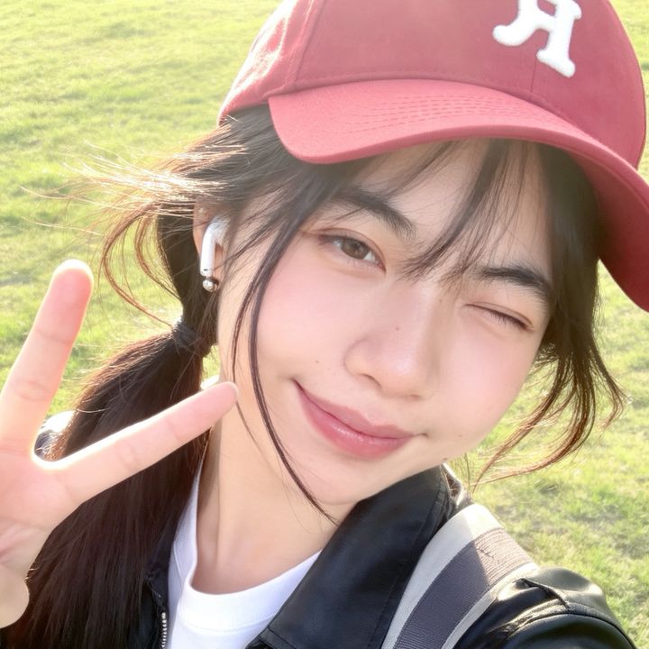L🌸