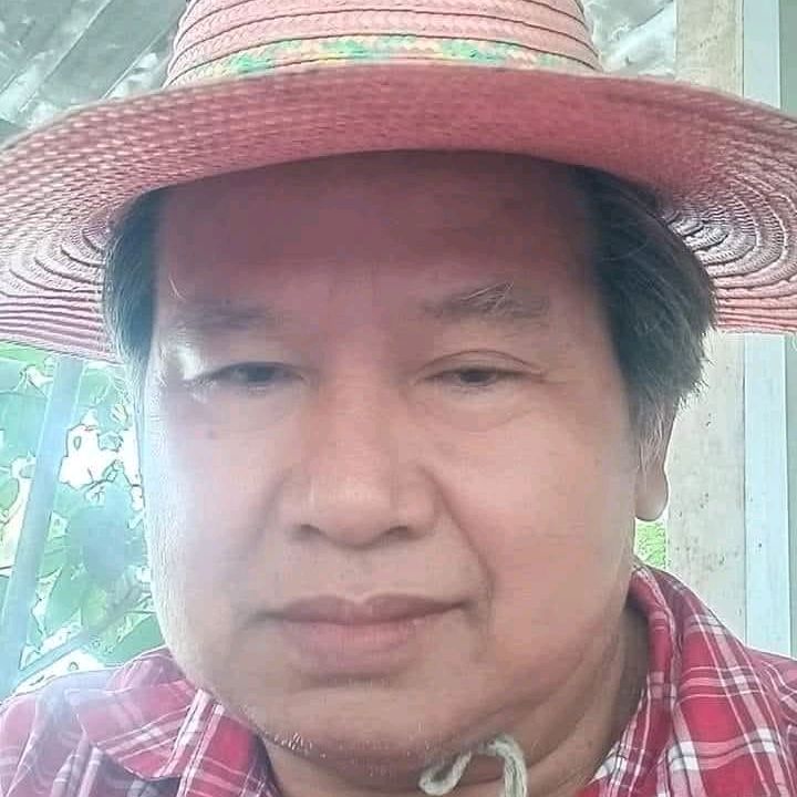 สมผล คนขายของ