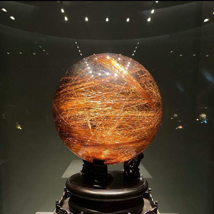 R J crystal 2
