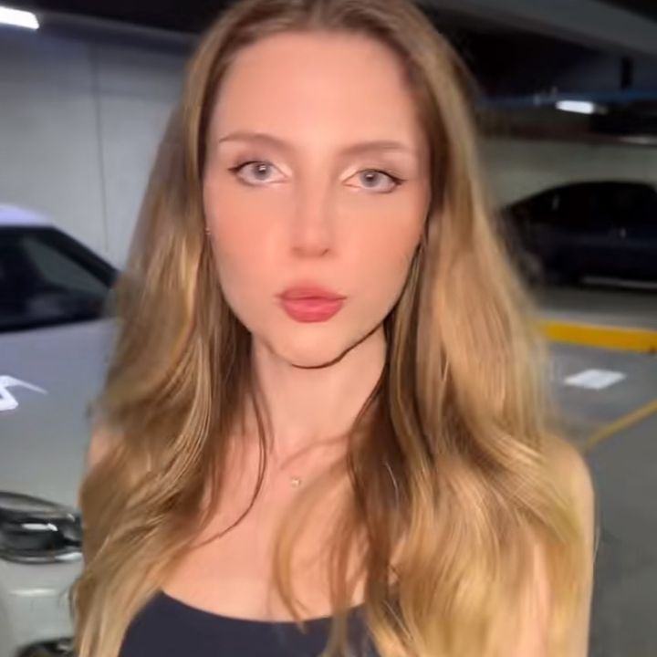 user8330576332885