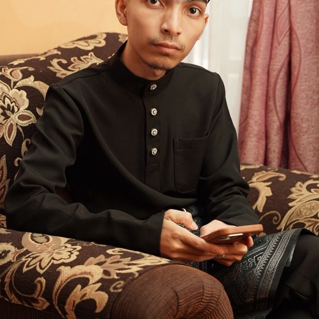 AdammYangJujur⚡️