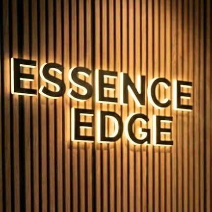 ESSENCE SHOP