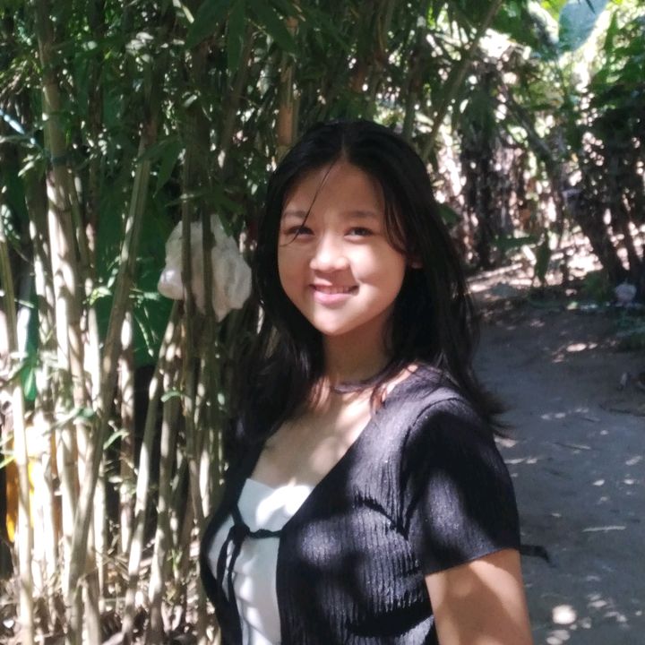 🥰Mi Khaing🥰 (official )