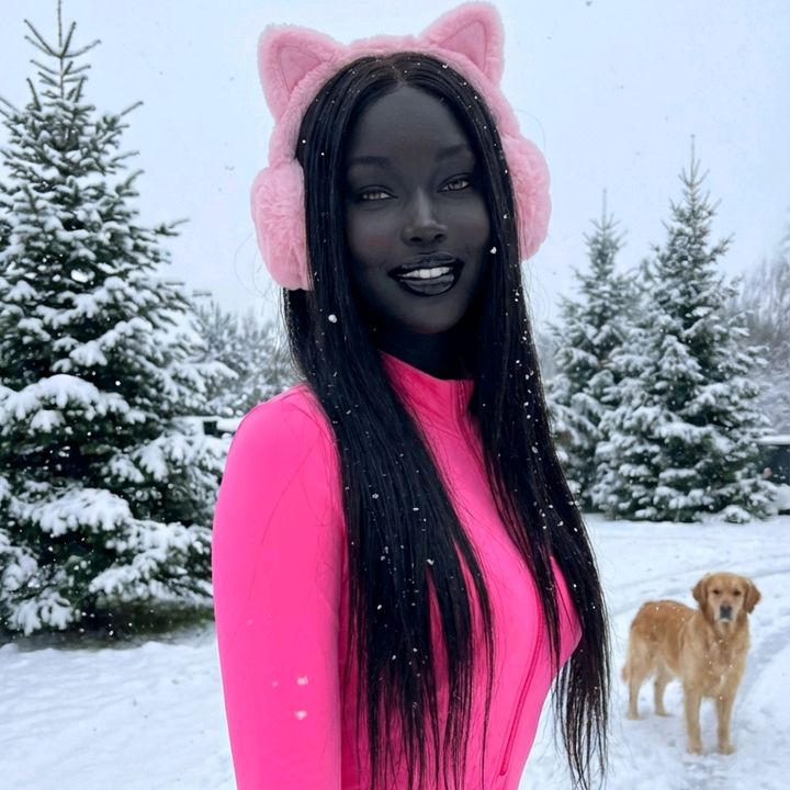 Mia 🖤