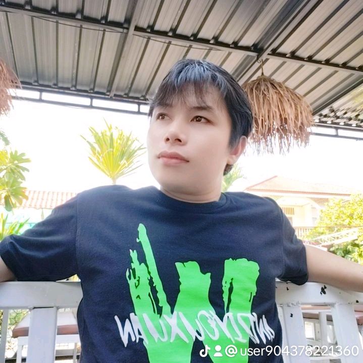 โตโต้.เด็กเสิร์ฟ