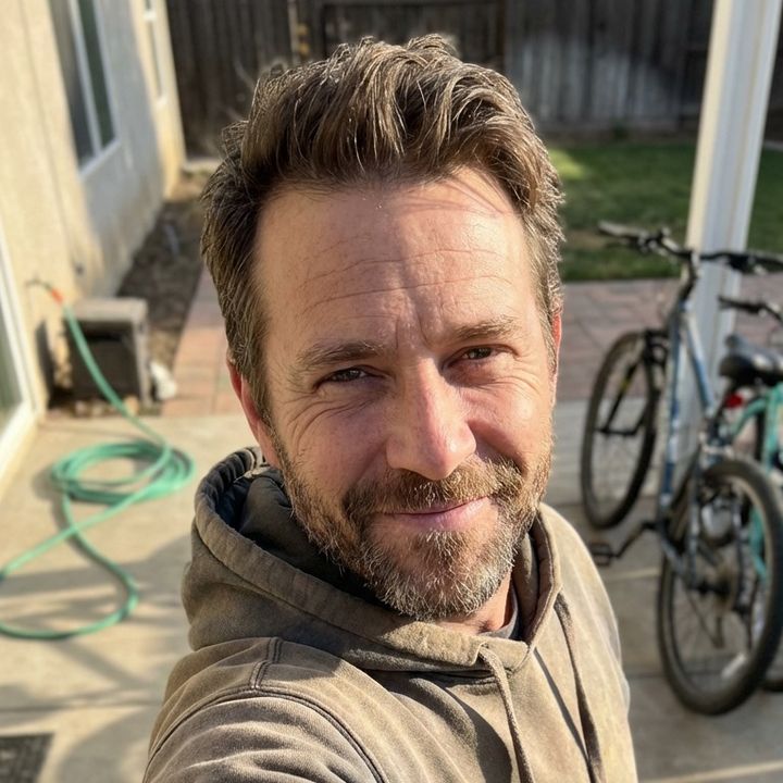 Daniel (Father of 3)