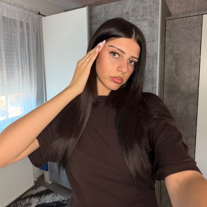 🌸
