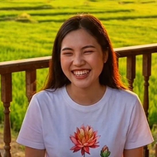 แอนน์ชอบกินลาบ