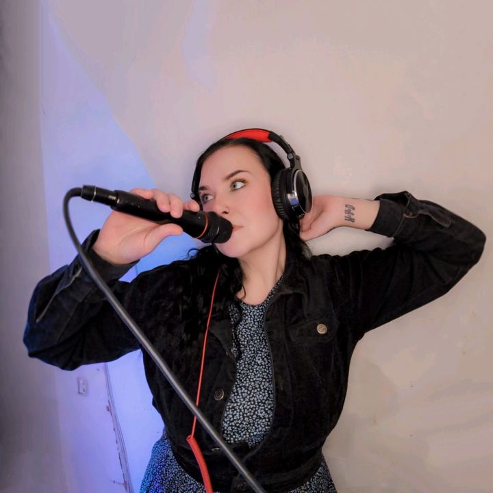 Katie Hilton Singer 🎙️