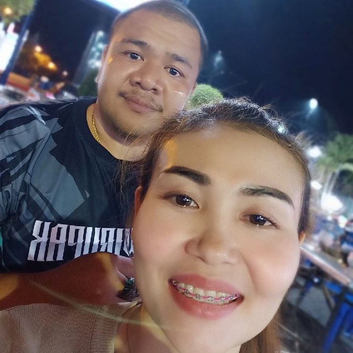 ต๋อง  ลาดพร้าว